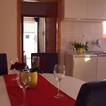 Dani Zelja Appartement *