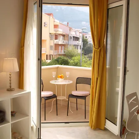 Dani Zelja Apartment Makarska
