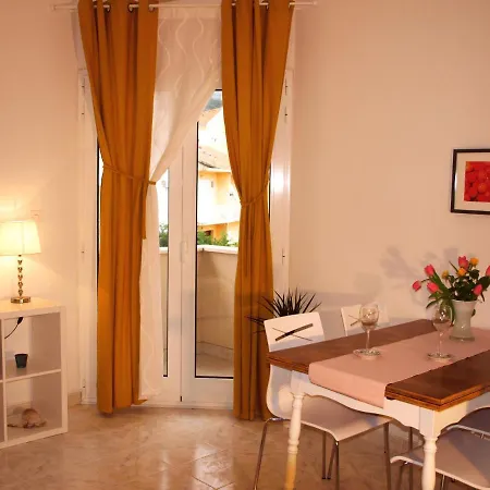 Apartment Dani Zelja Makarska